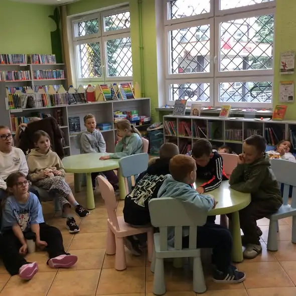 Baśniowy kuferek Andersena: drugoklasiści odkryli „Słowika”
